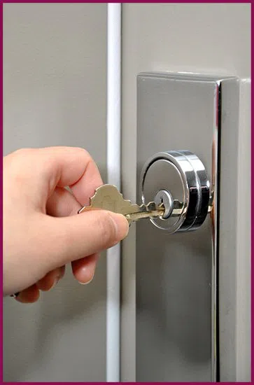 Philadelphia Locksmith Master Philadelphia, PA 215-716-7615 Philadelphia Locksmith Master Philadelphia, PA 215-716-7615 - zip